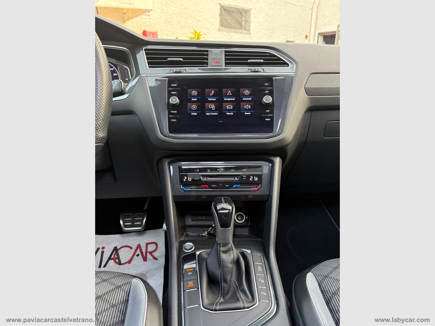Tiguan 2.0 TDI 150CV SCR DSG R-Line - immagine 23