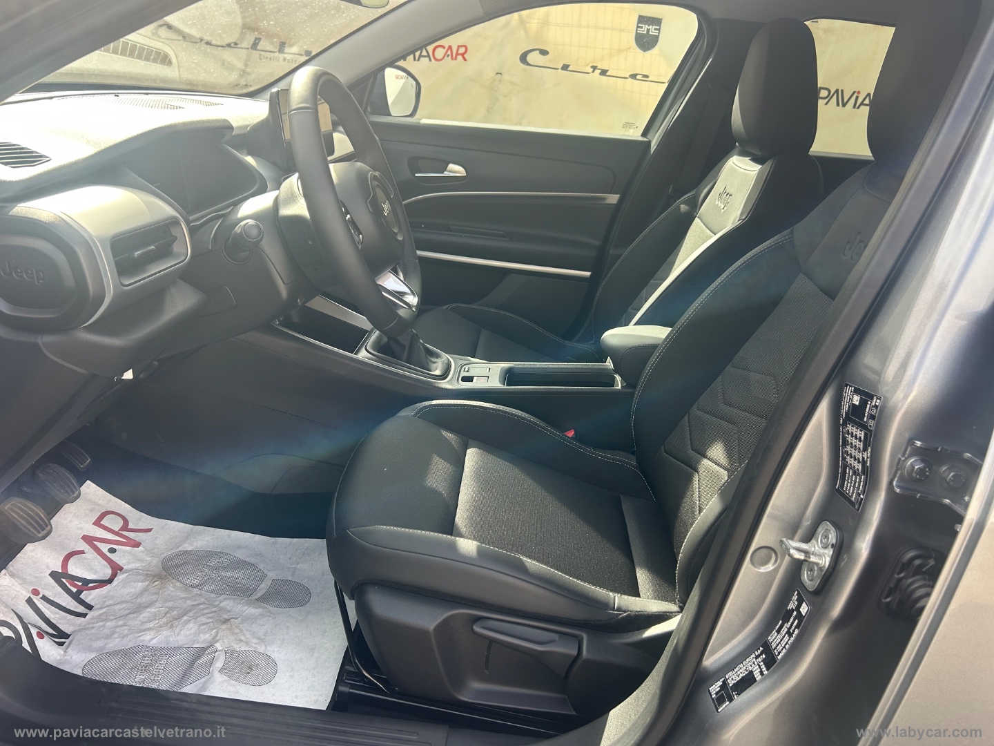 Avenger 1.2 Turbo 100 CV Summit - immagine 23