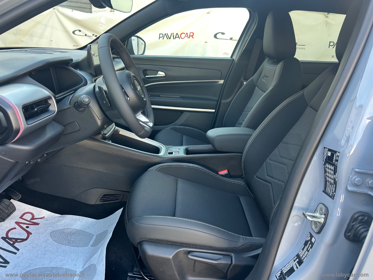 Avenger 1.2 Turbo 110CV e-Hybr. Summit KM/0 - immagine 23