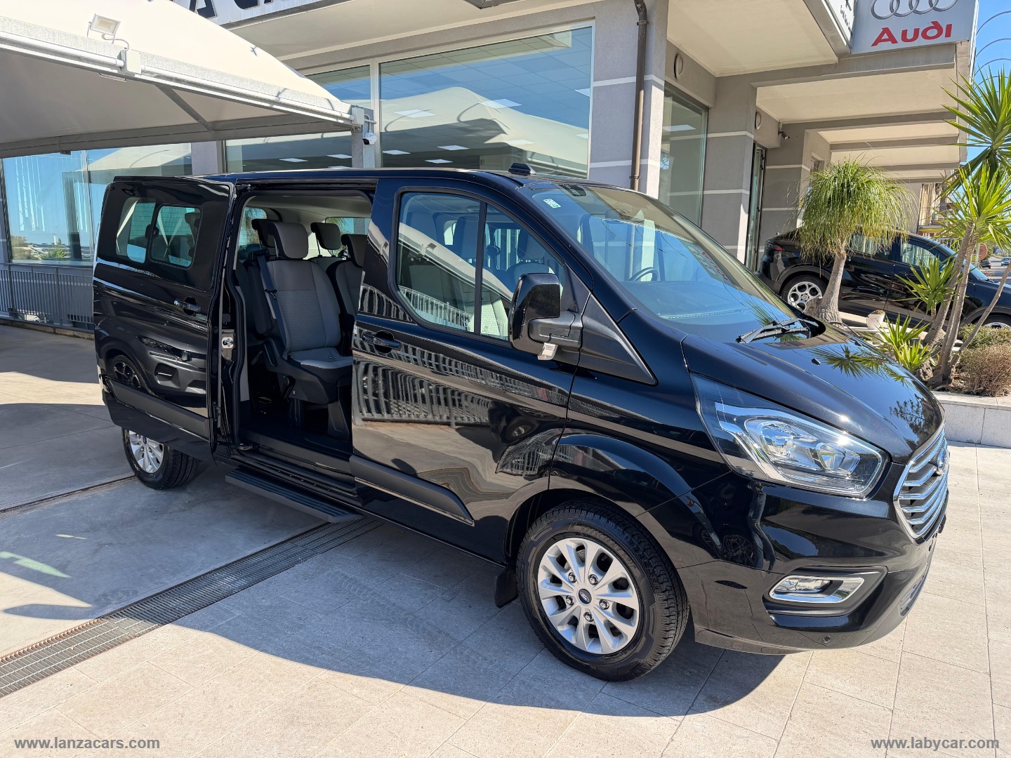 Tourneo Custom 320 2.0 TDCi 105 PL Trend - immagine 23