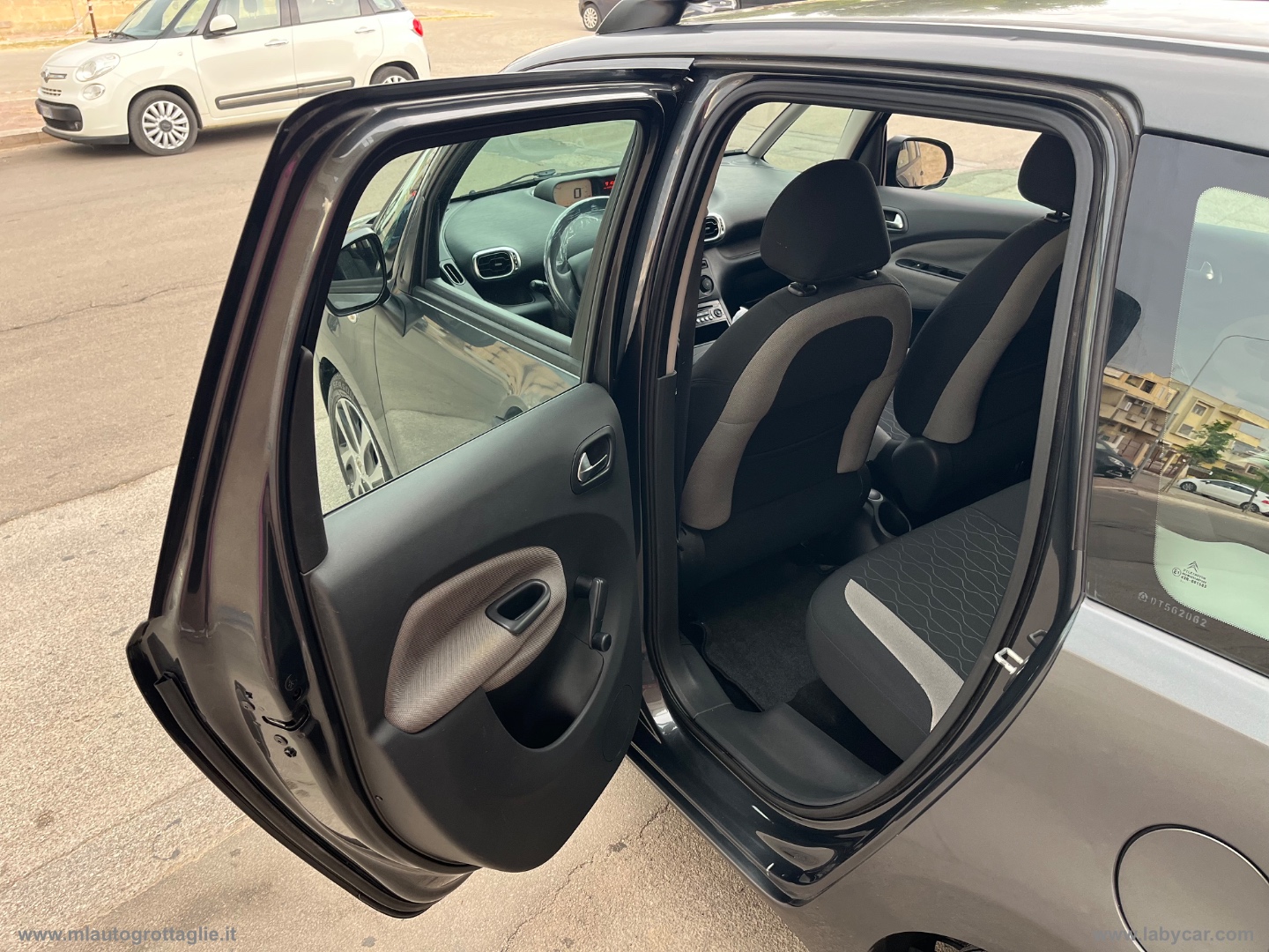 C3 Picasso 1.6 HDi 90 Exclusive - immagine 23
