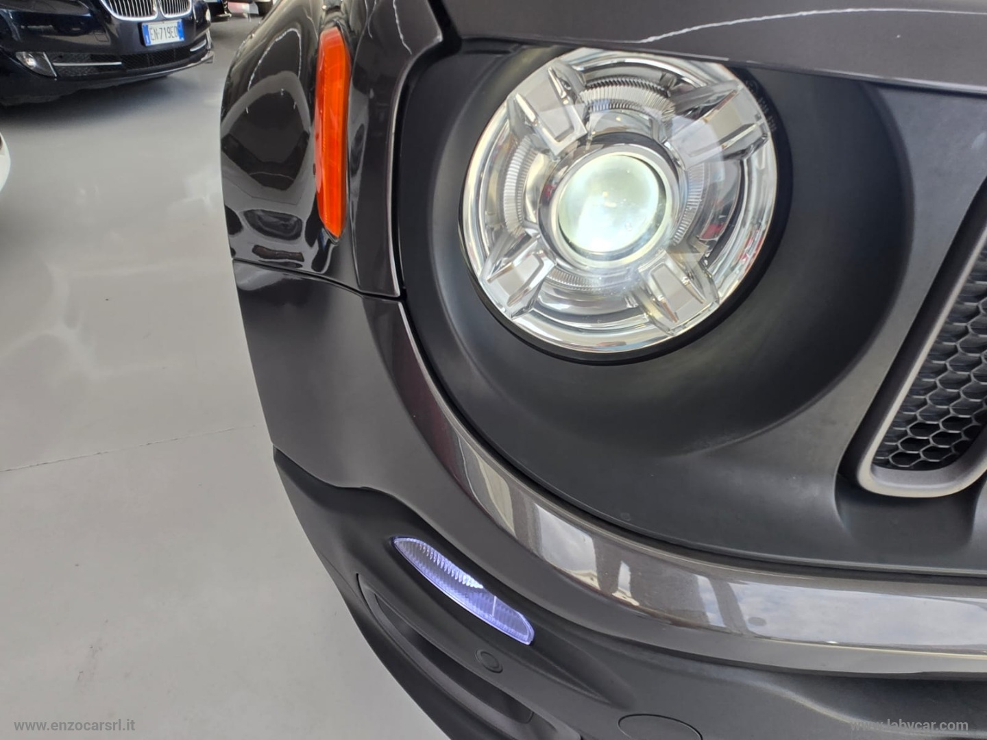 Renegade 1.6 Mjt 120CV Limited FULL LED,TETTO APRIBILE - immagine 23