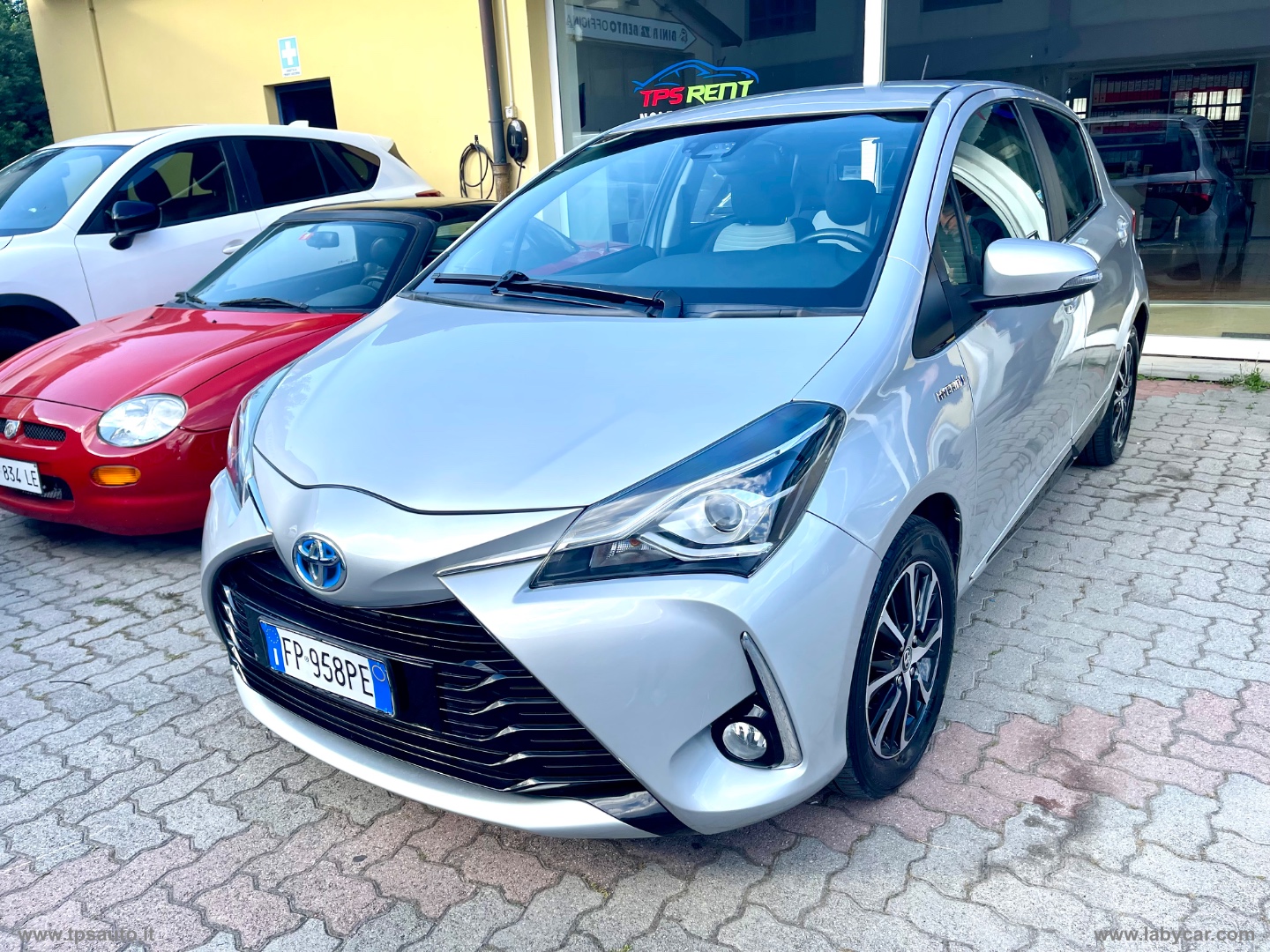 Yaris 1.5 Hybrid 5p. Active - immagine 23