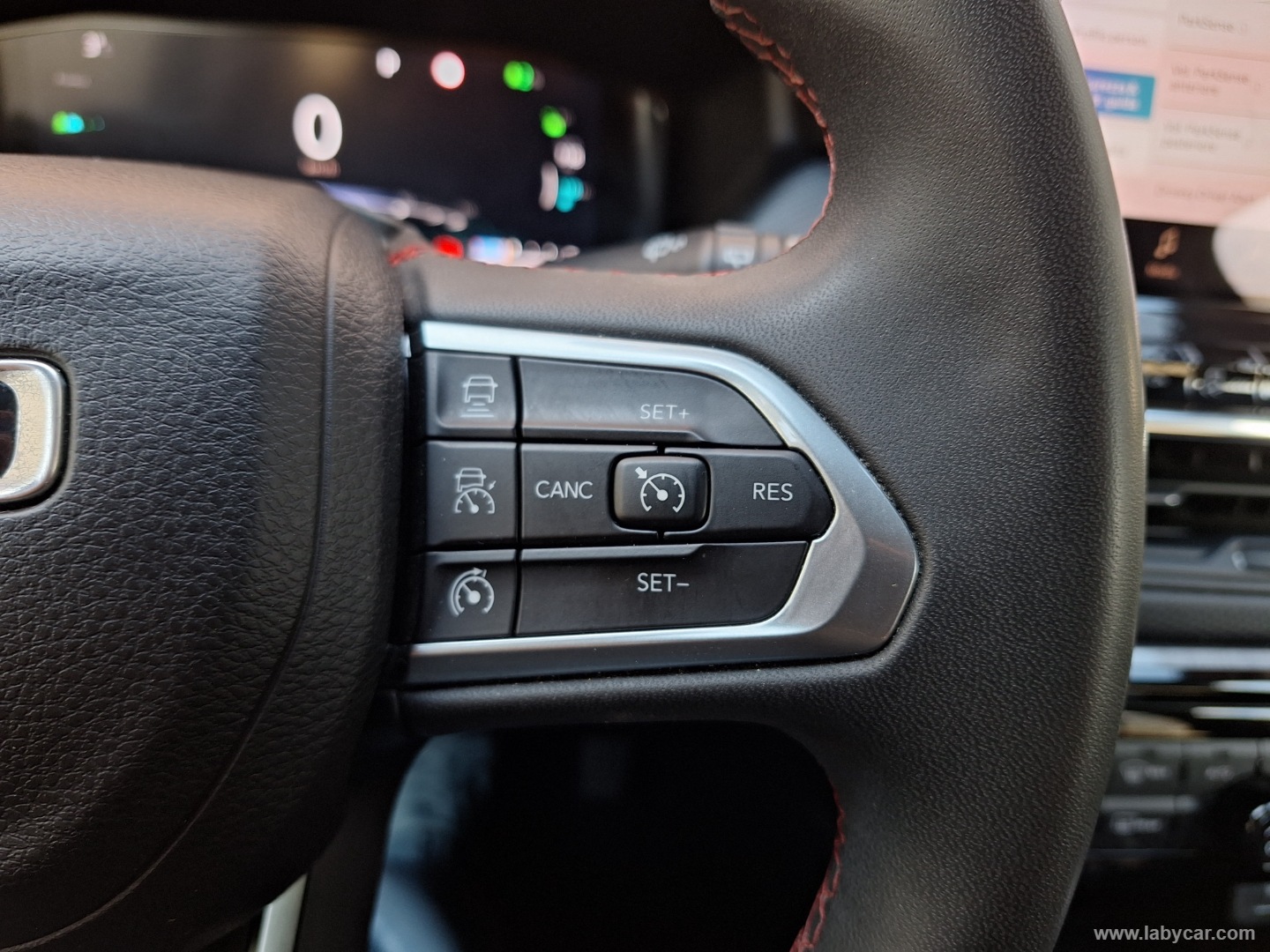 Compass 1.3 T4 240CV PHEV AT6 4xe TRAILHAWK - immagine 23