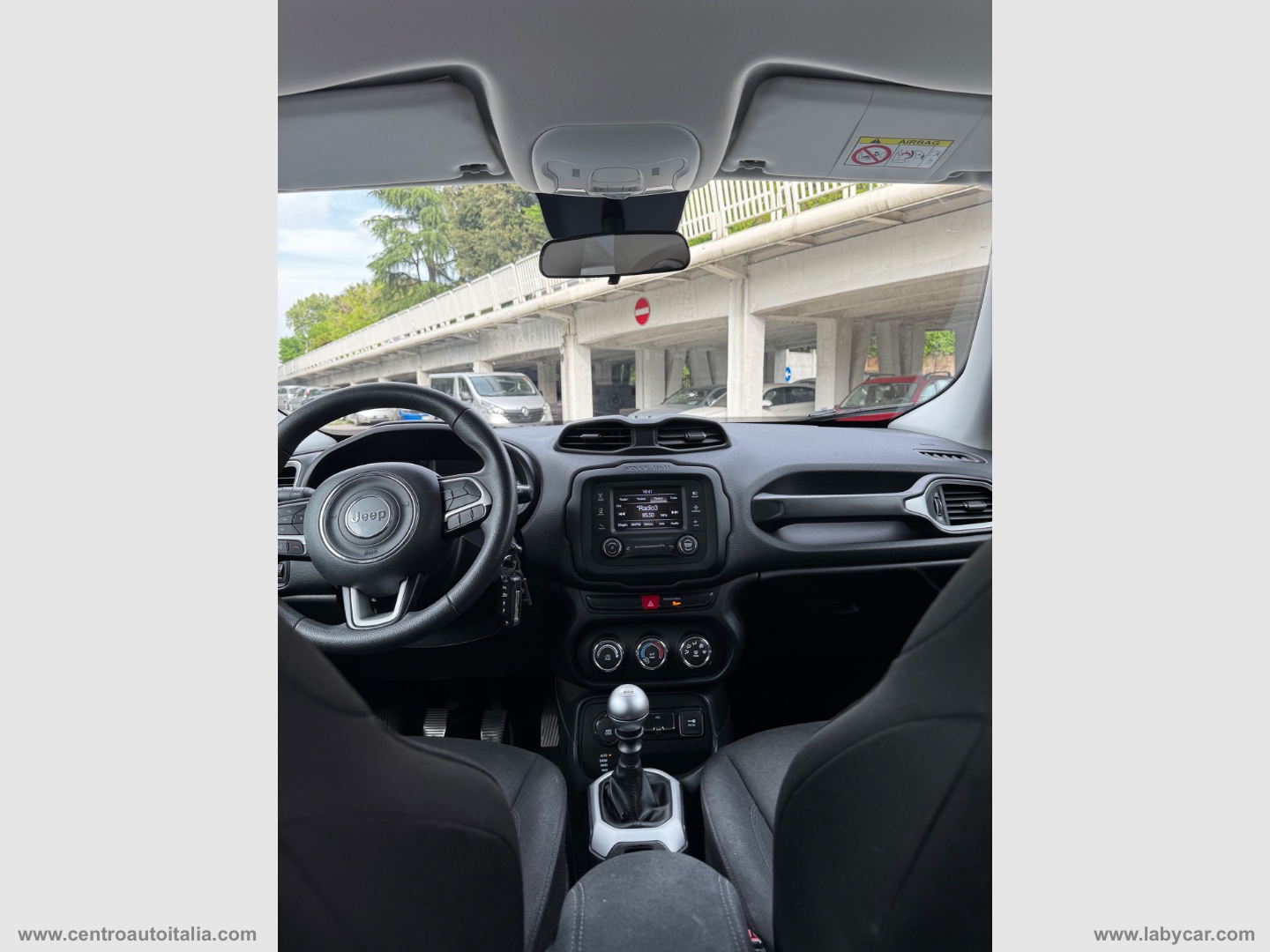 Renegade 2.0 Mjt 4WD Active Drive Sport - immagine 23