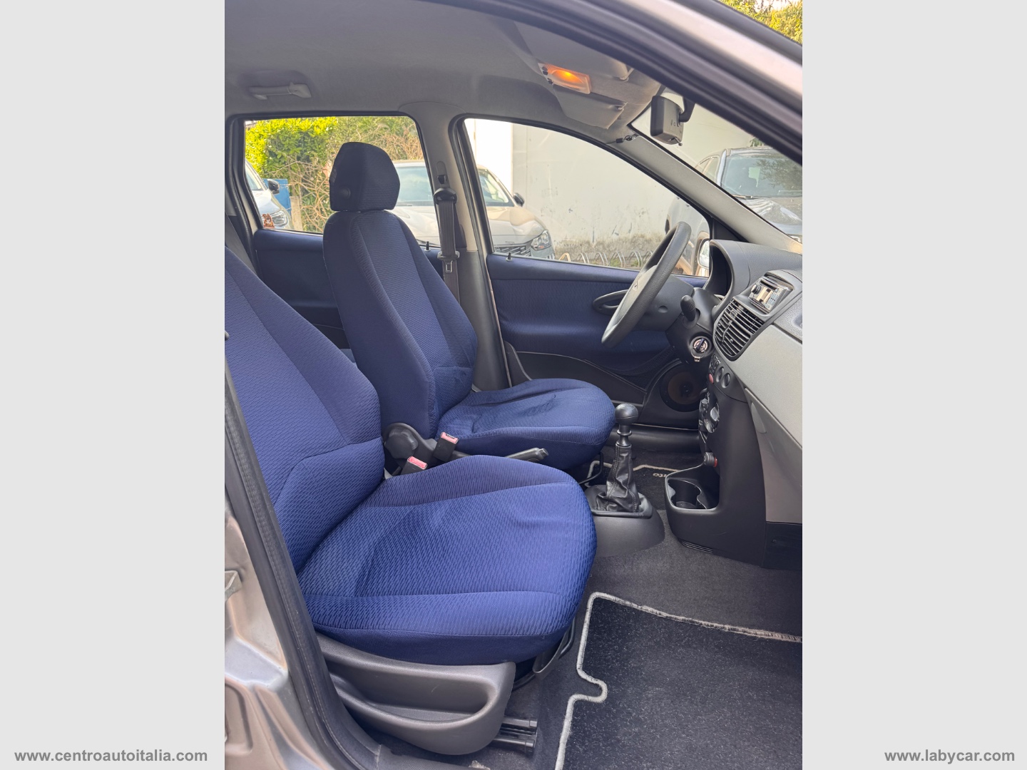 Punto 1.2 16V 5p. ELX - immagine 23