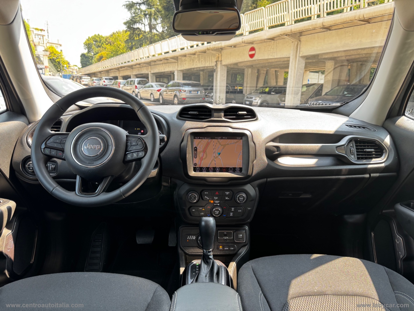 Renegade 1.3 T4 PHEV 4xe Trailhawk - immagine 23