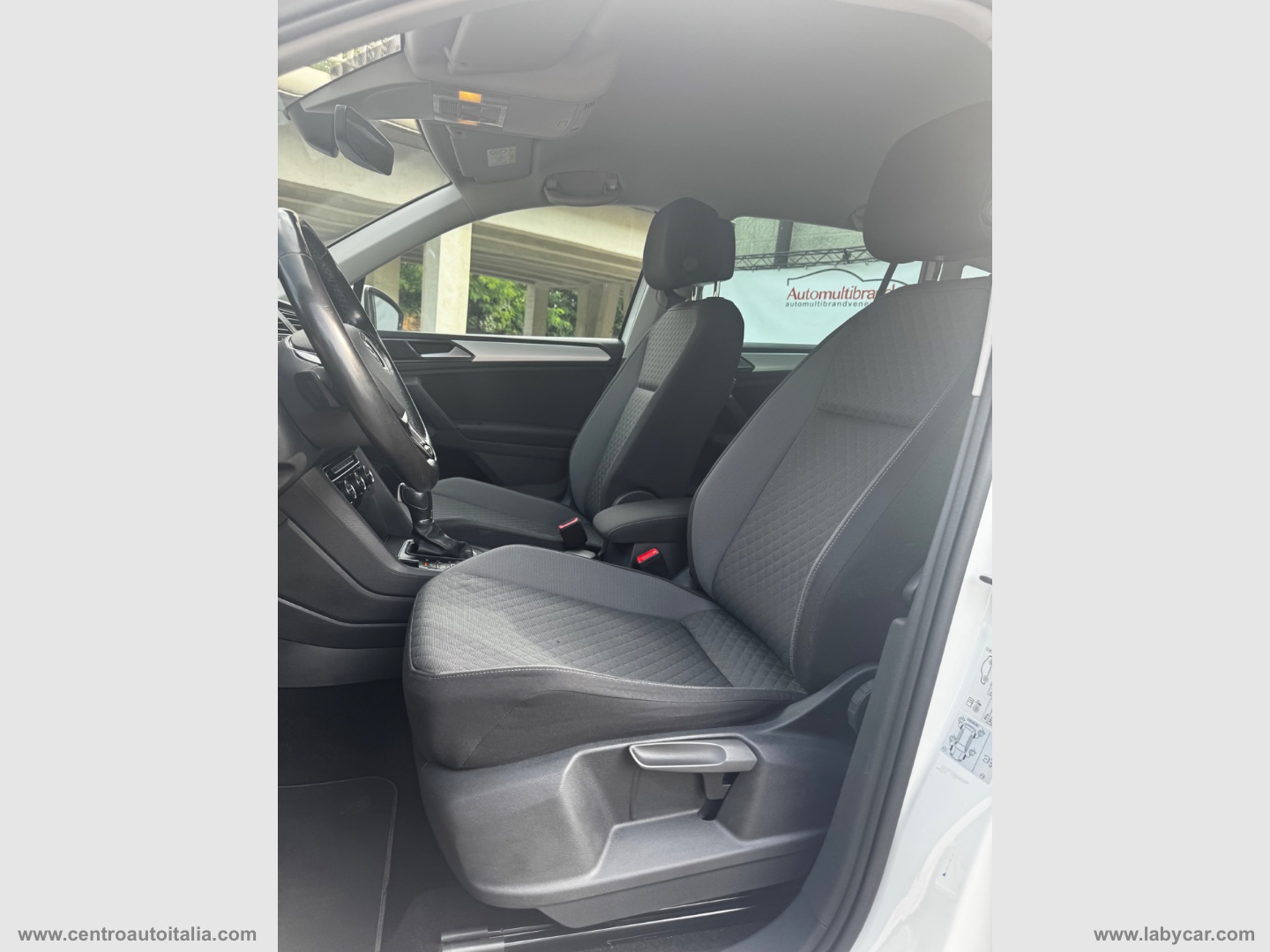 Tiguan 2.0 TDI DSG 4MOTION Advanced BMT - immagine 23