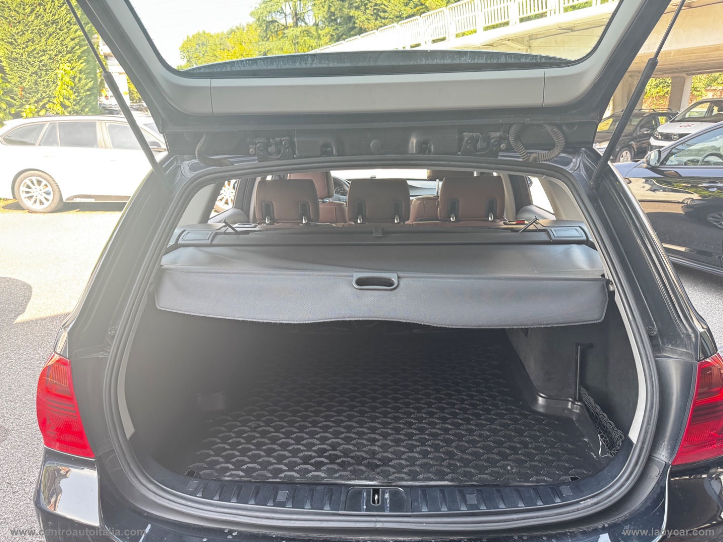 335d Touring Msport - immagine 23