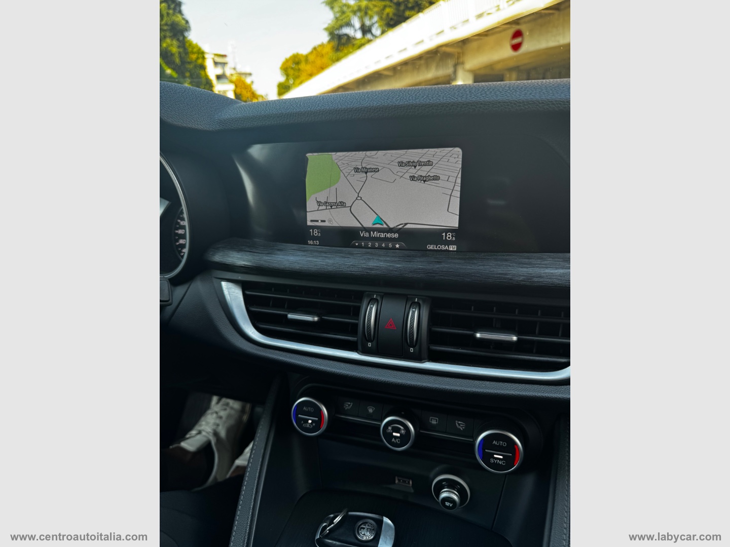 Stelvio 2.2 T.diesel 190 CV AT8 Q4 Exec. - immagine 23
