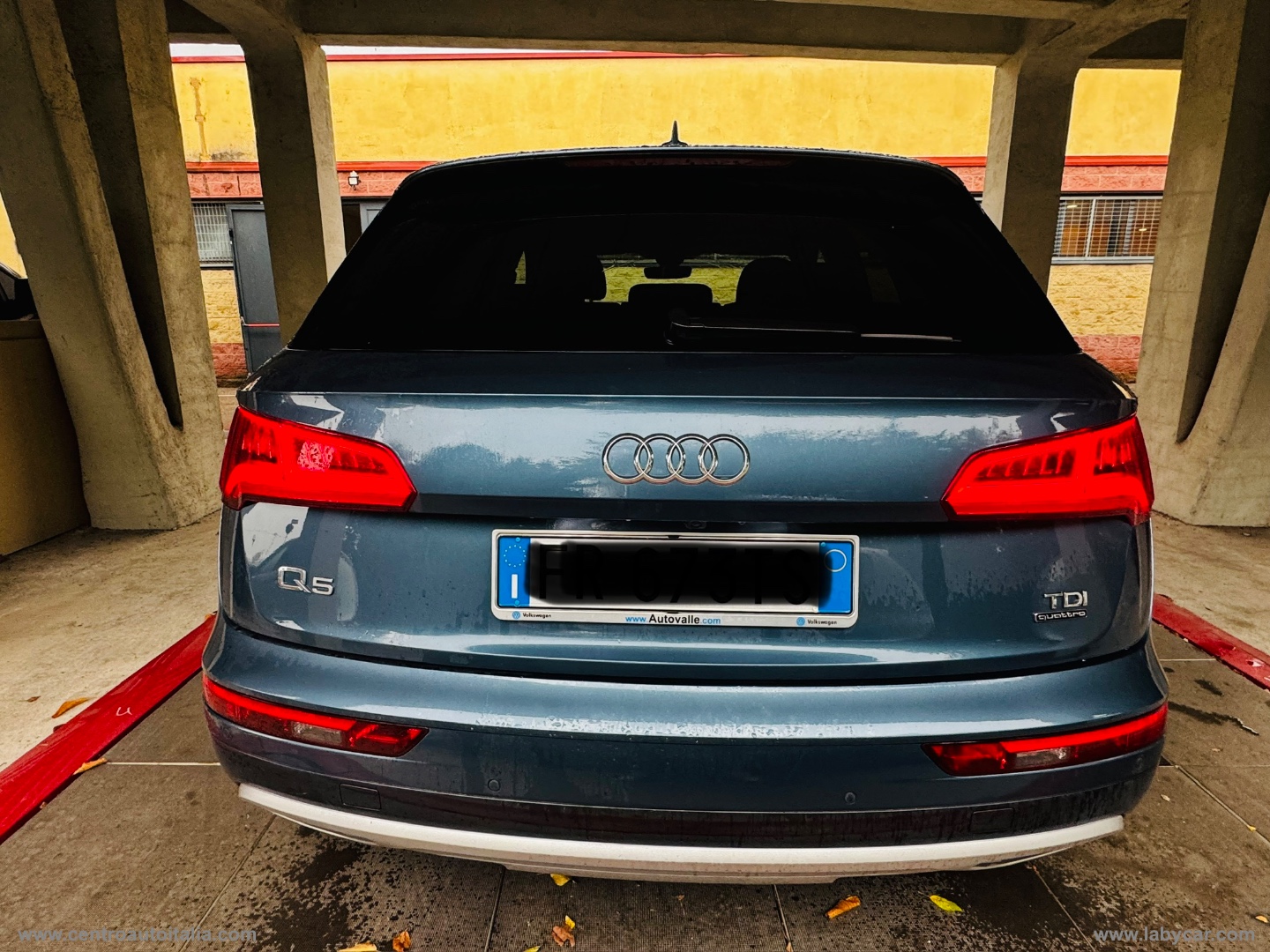 Q5 2.0 TDI quattro S tronic Business - immagine 23