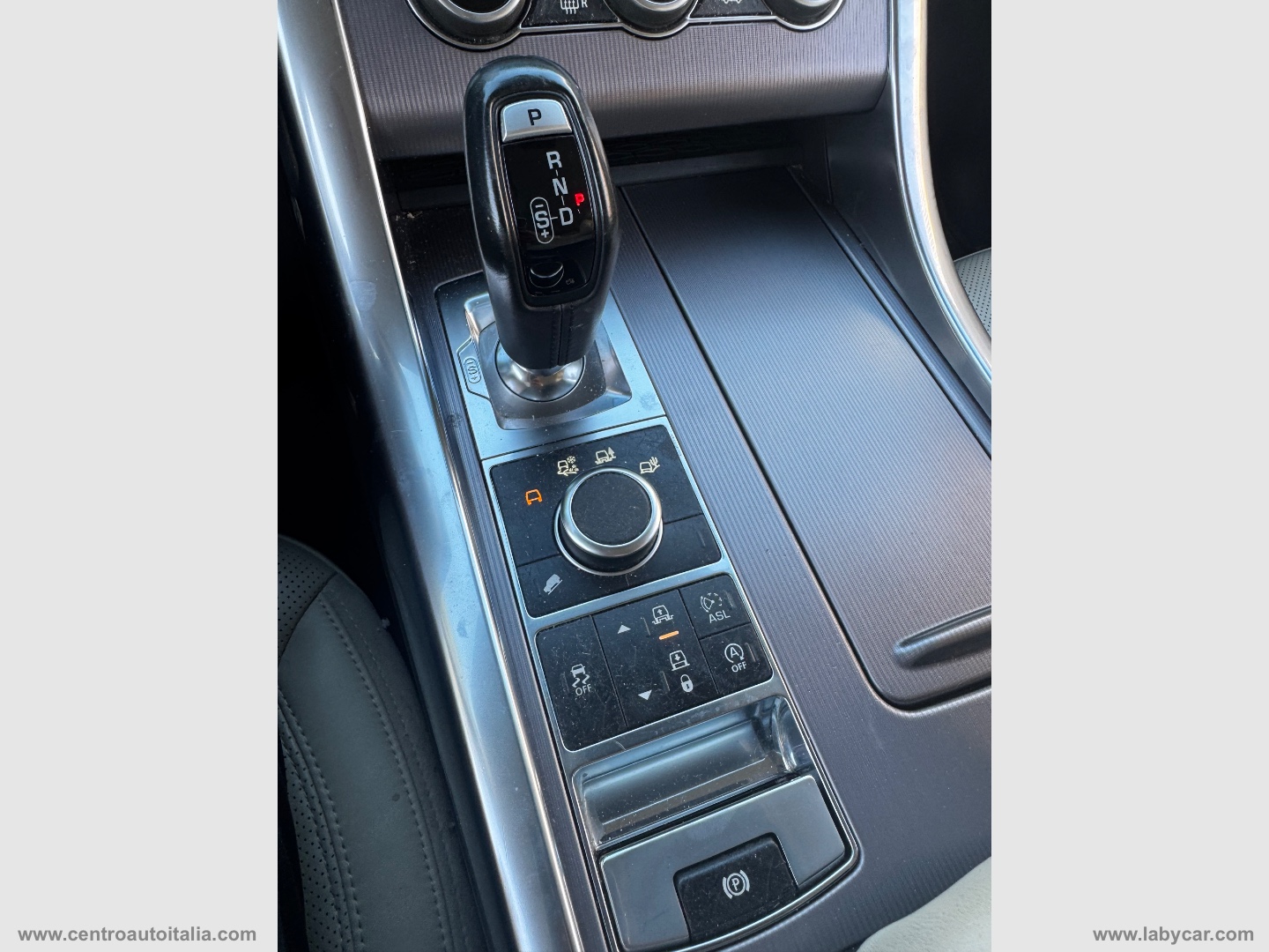 Range Rover Sport 3.0 TDV6 HSE Dynamic - immagine 23