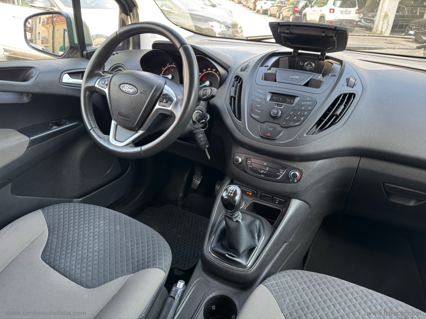 Tourneo Courier 1.0 EcoBoost 100 CV Tit. - immagine 23