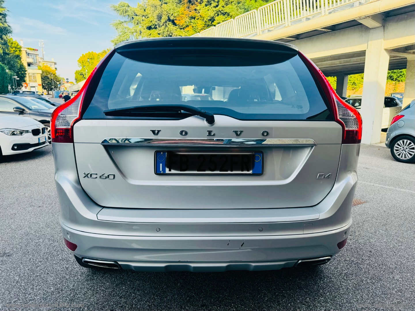 XC60 D4 Geartronic Summum - immagine 23