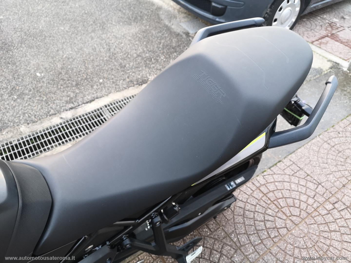 Tiger 800 PROMO WEB - immagine 23