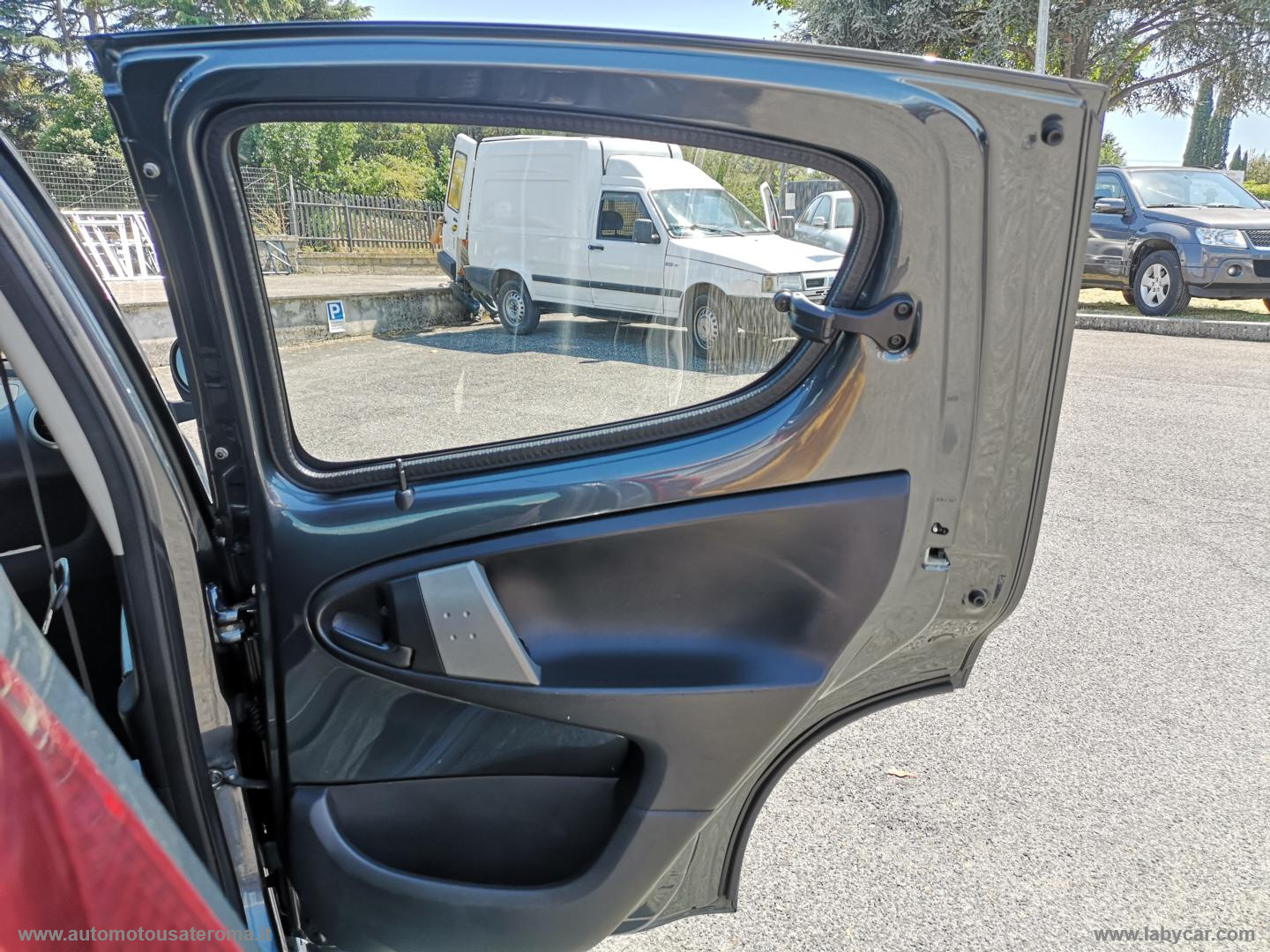 107 1.0 68 CV 5p. Desir RATE AUTO MOTO SCOOTER - immagine 23