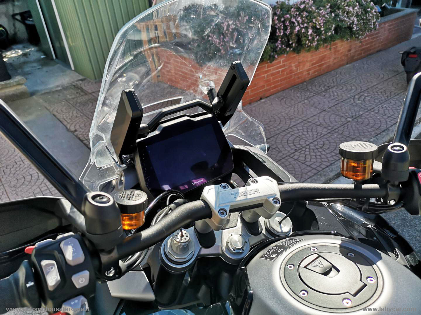 Tiger 1200 GT EXPLORER PROMO WEB - immagine 23
