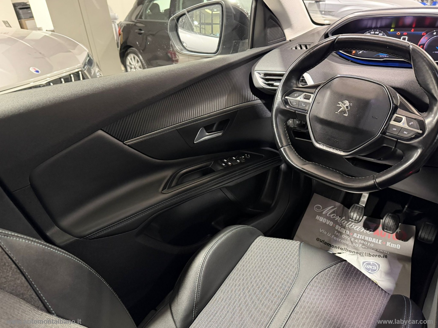 3008 BlueHDi 130 S&S Allure - immagine 23