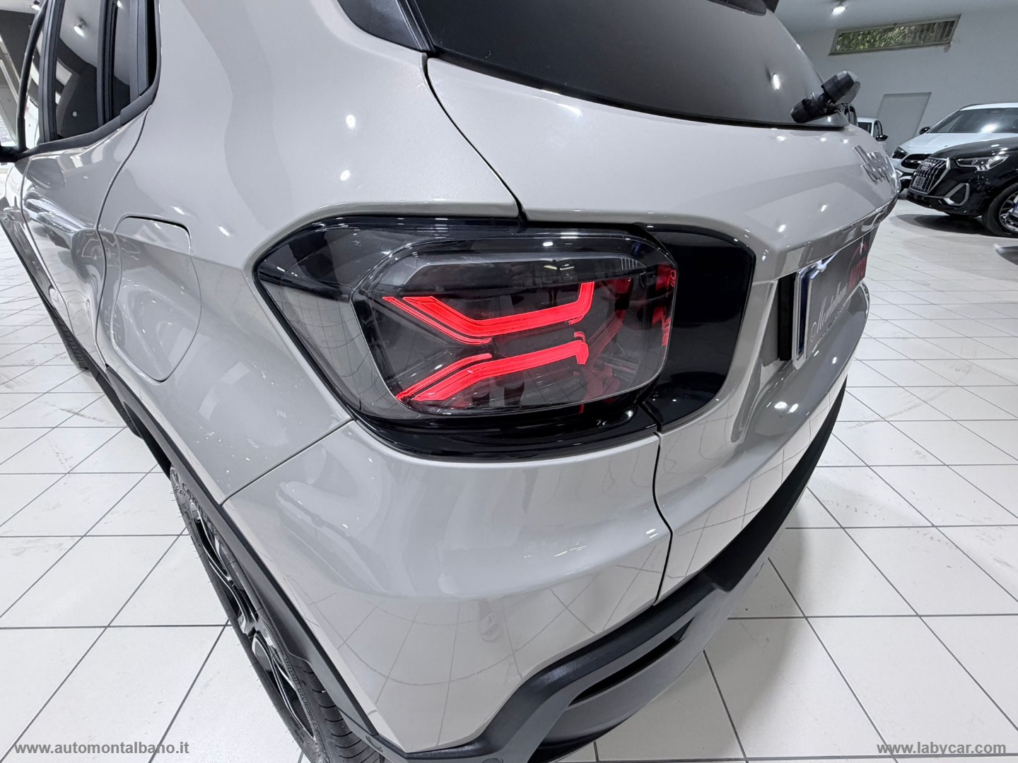 Avenger 1.2 Turbo Summit - immagine 23