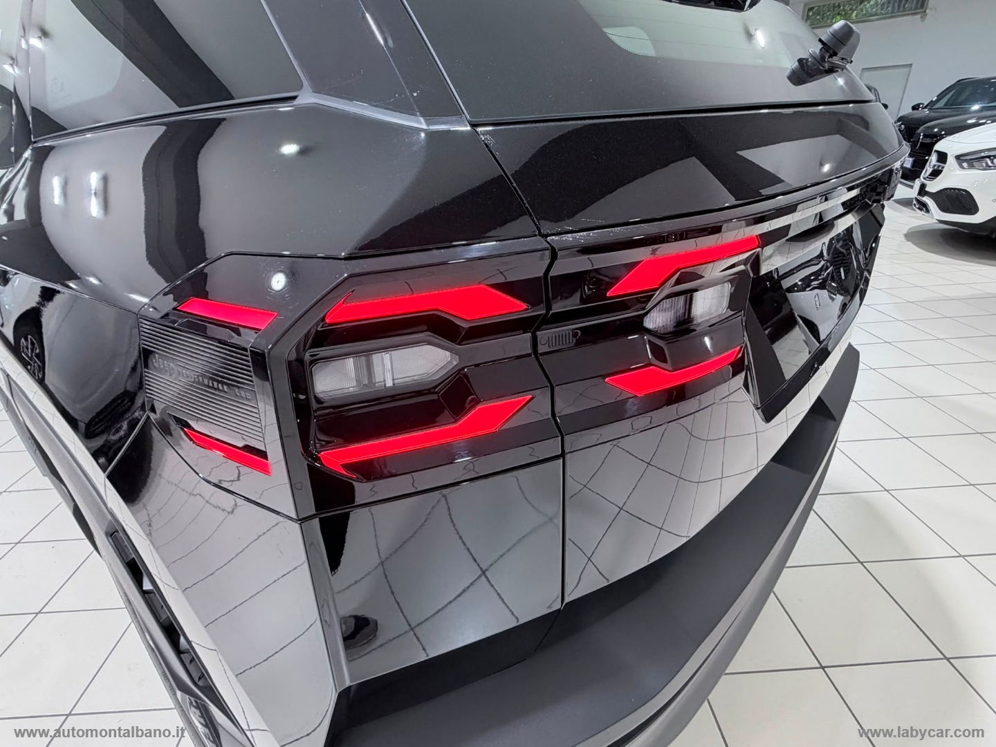 Compass 1.2 Turbo 48V Hybrid Altitude - immagine 23