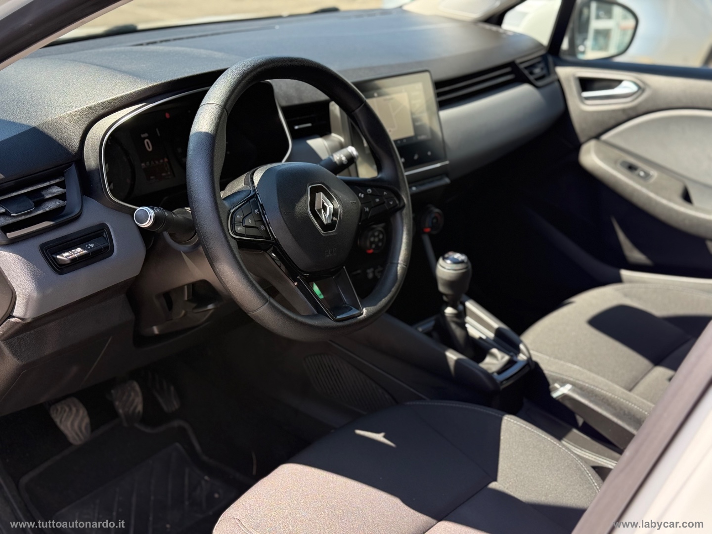 Clio Blue dCi 8V 85 CV 5p. Business - immagine 23