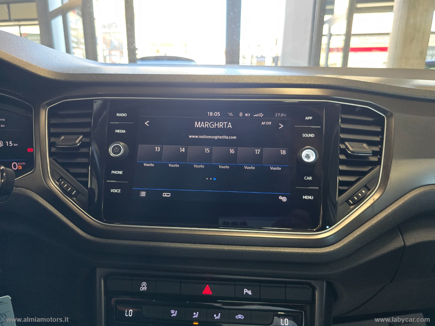 T-Roc 1.0 TSI 115CV Style BMT - immagine 23