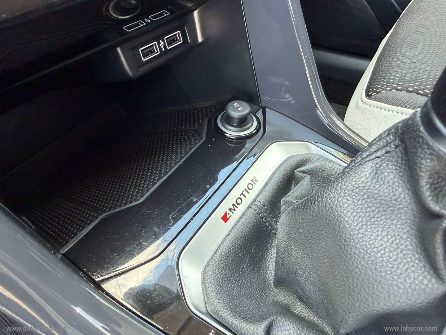 T-Roc 2.0 TDI 4MOTION Advanced BMT - immagine 23