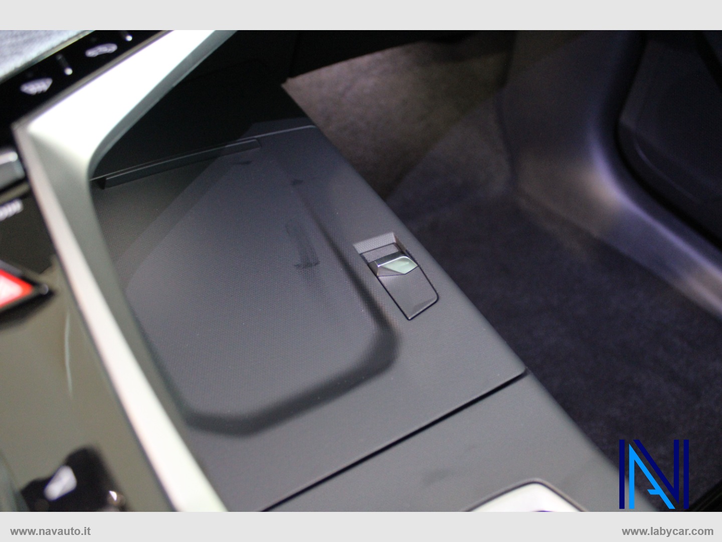3008 Hybrid 136 e-DCS6 Allure - immagine 23