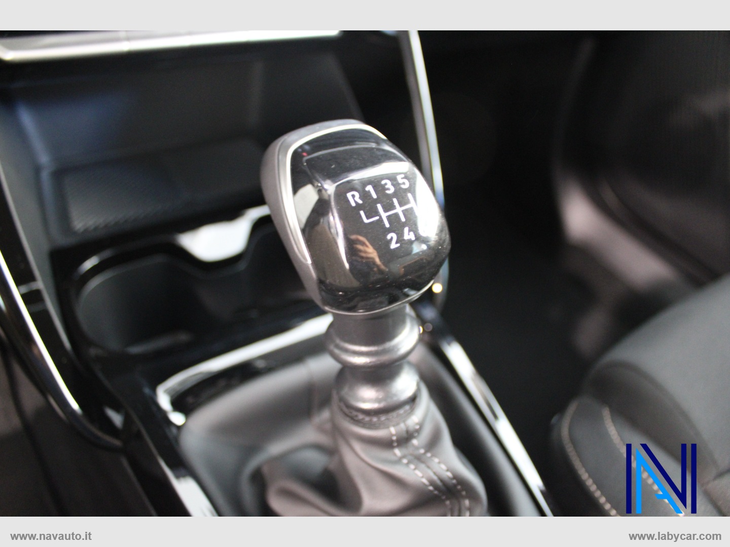 C3 Aircross PureTech Turbo 100 Plus - immagine 23