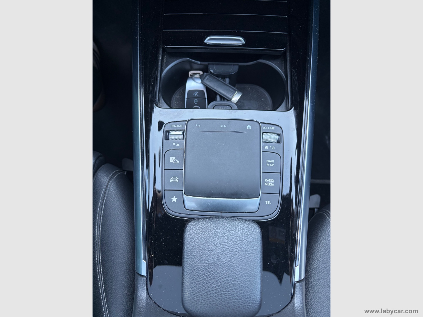 GLA 180 d Automatic Sport Plus - immagine 24