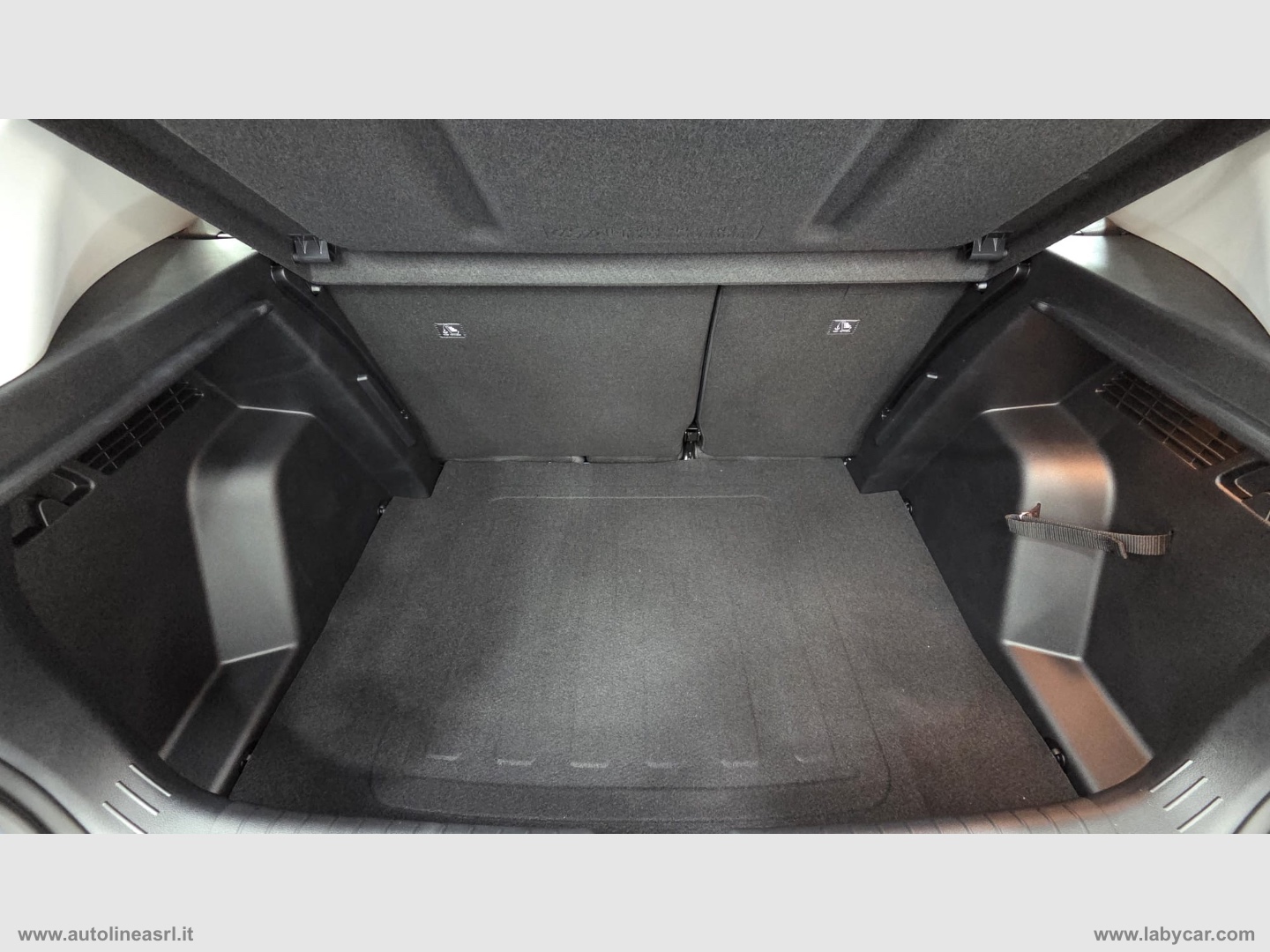 Bayon 1.0 T-GDI MT Business - immagine 24