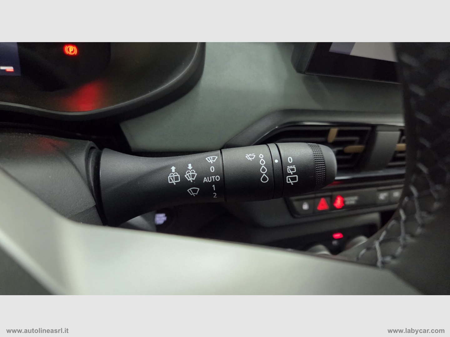 Sandero Stepway Eco-G 120CV Extreme - immagine 24