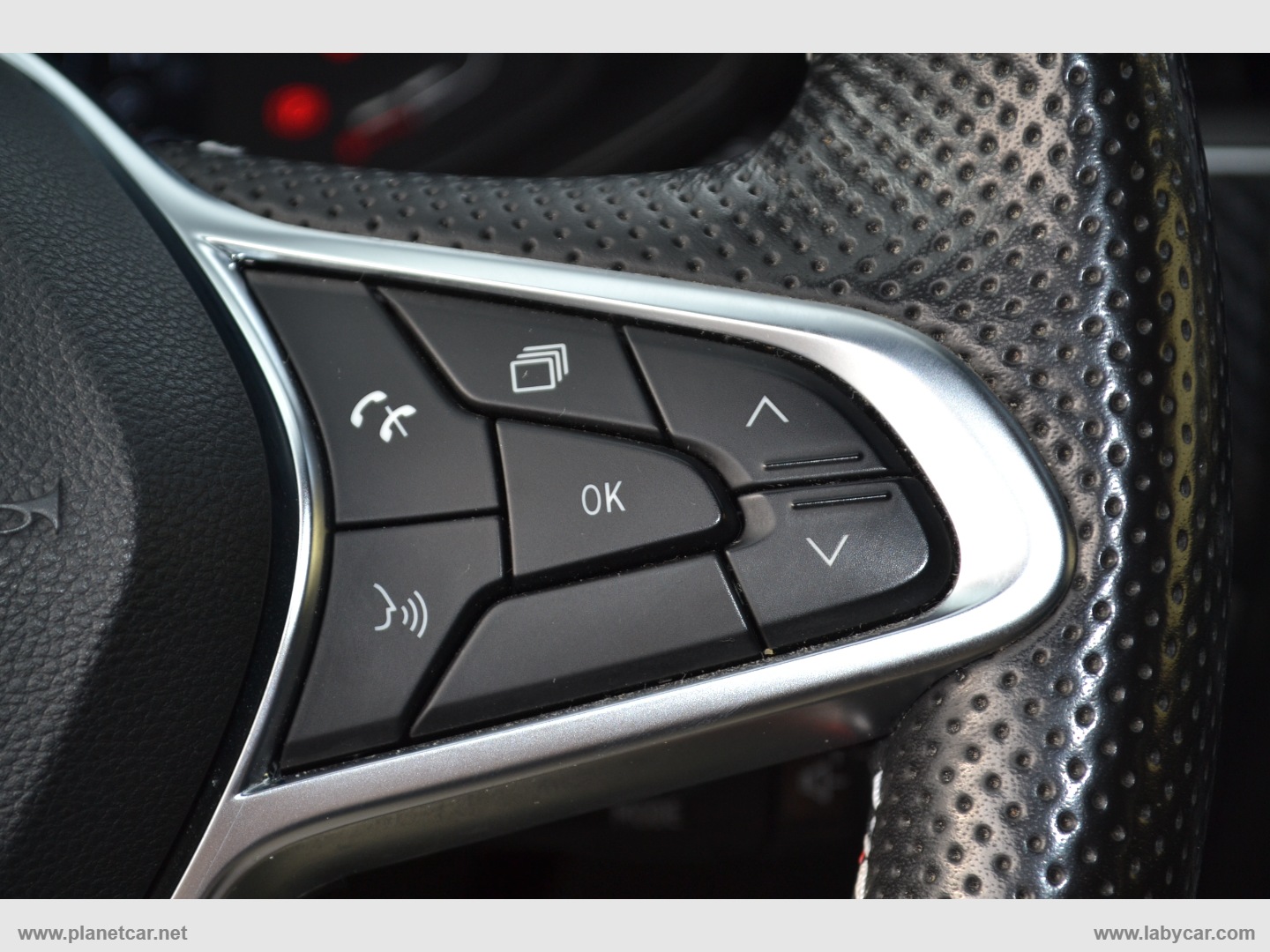 Arkana Hybrid E-TECH 145 CV R.S. Line - immagine 24