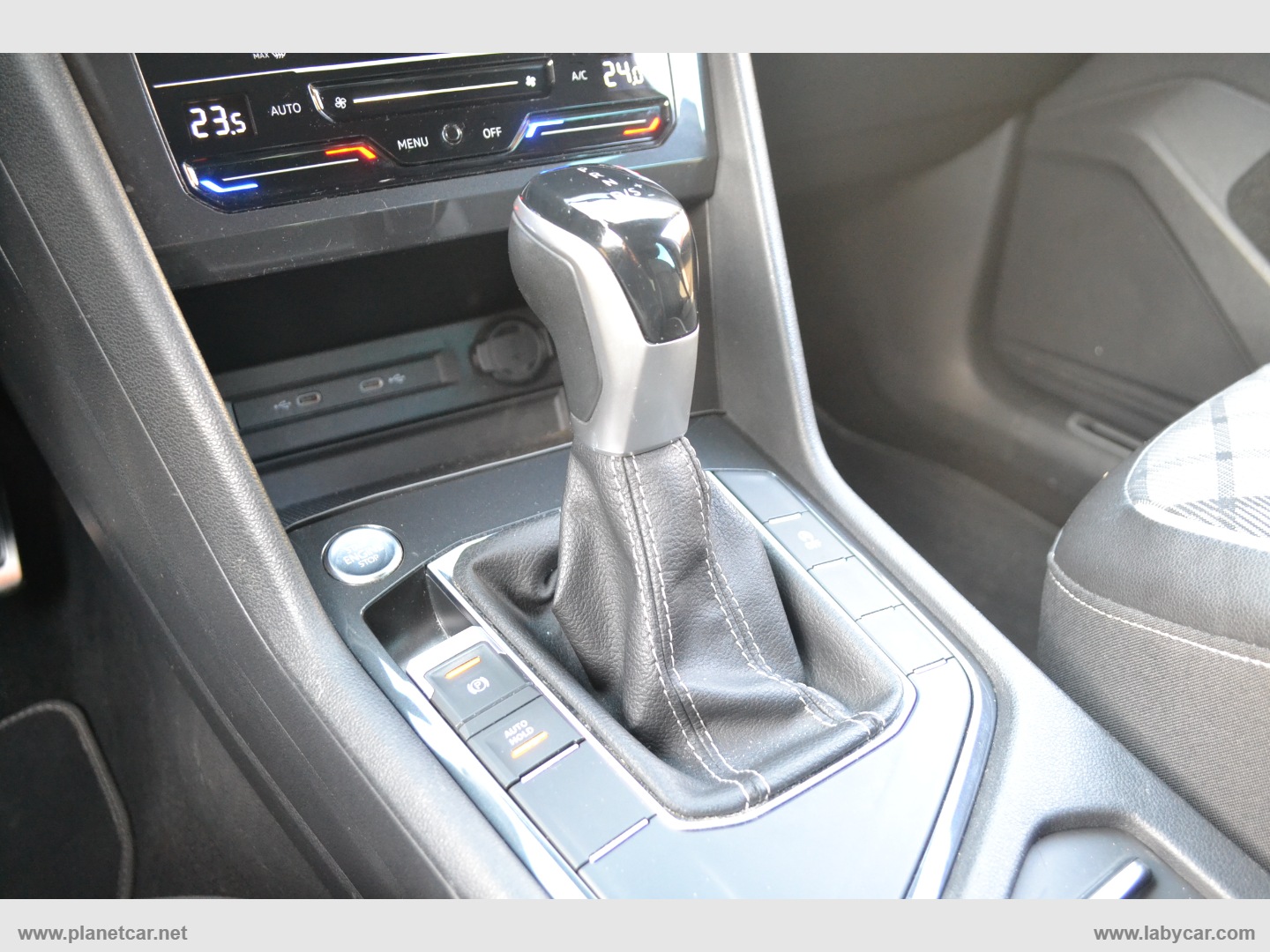 Tiguan 1.5 TSI 150CV DSG ACT R-Line - immagine 24