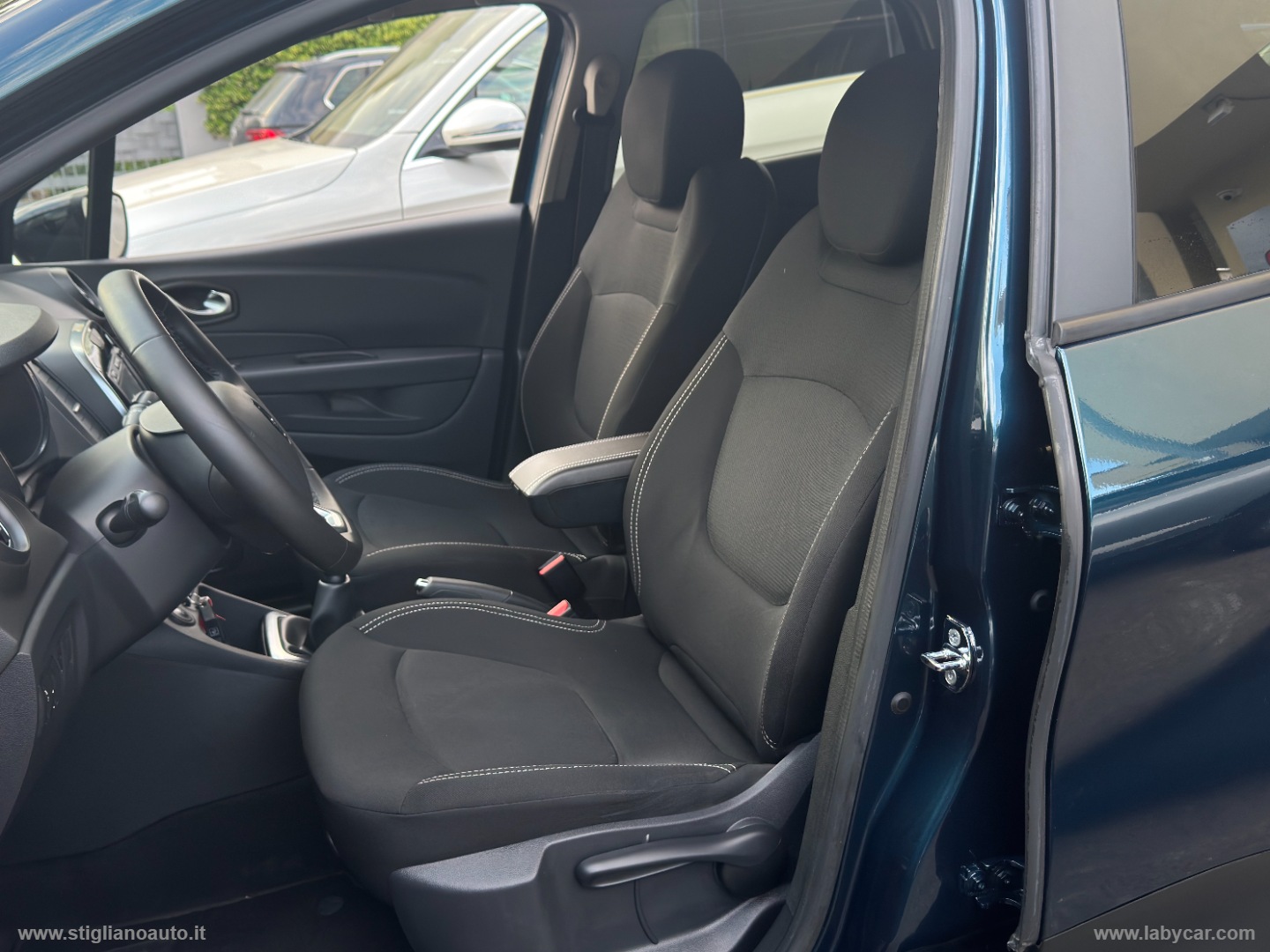Captur dCi 8V 90 CV Sport Edition KM CERTIFICATI - immagine 24