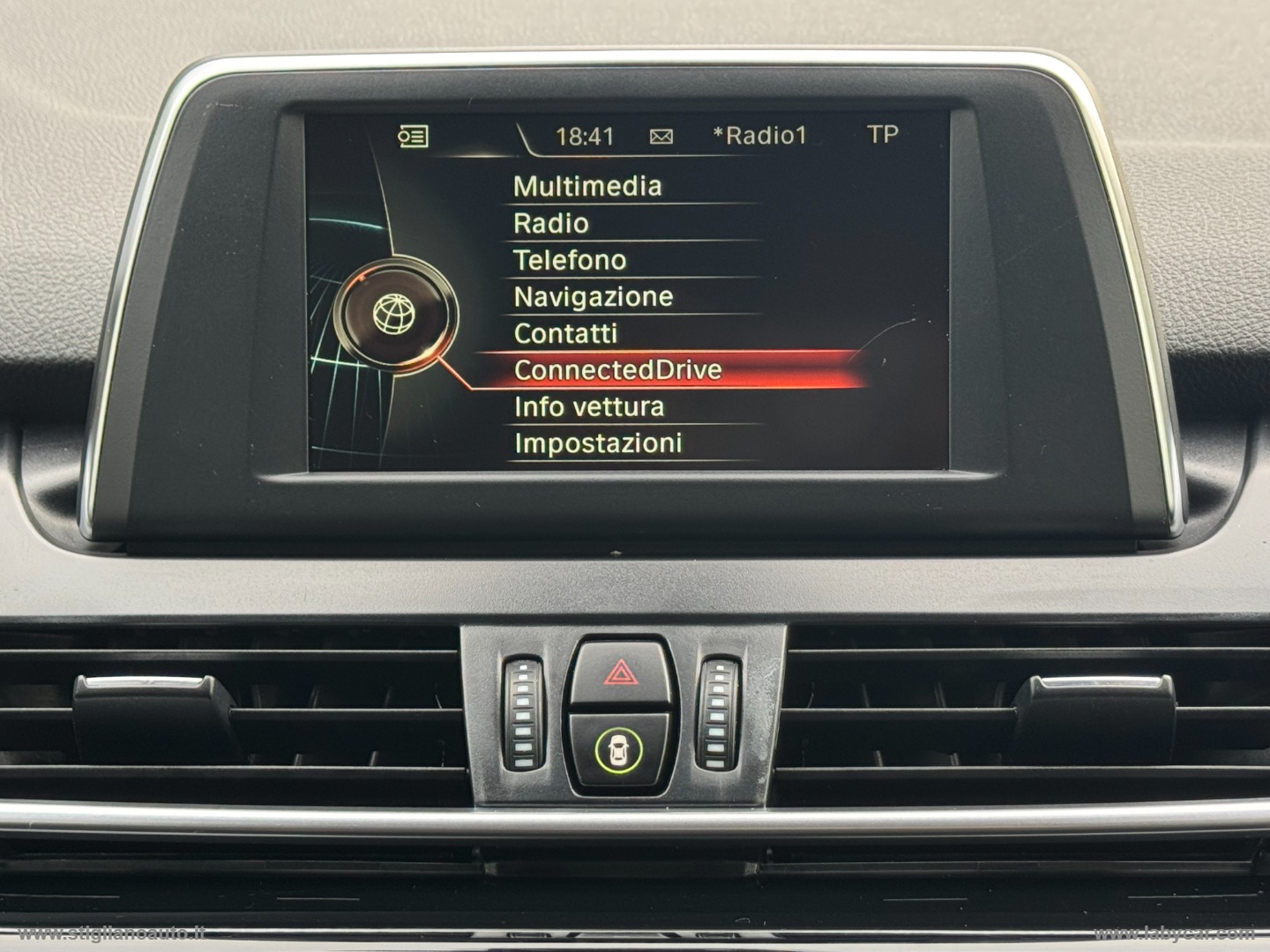 218d Active Tourer Sport - immagine 24
