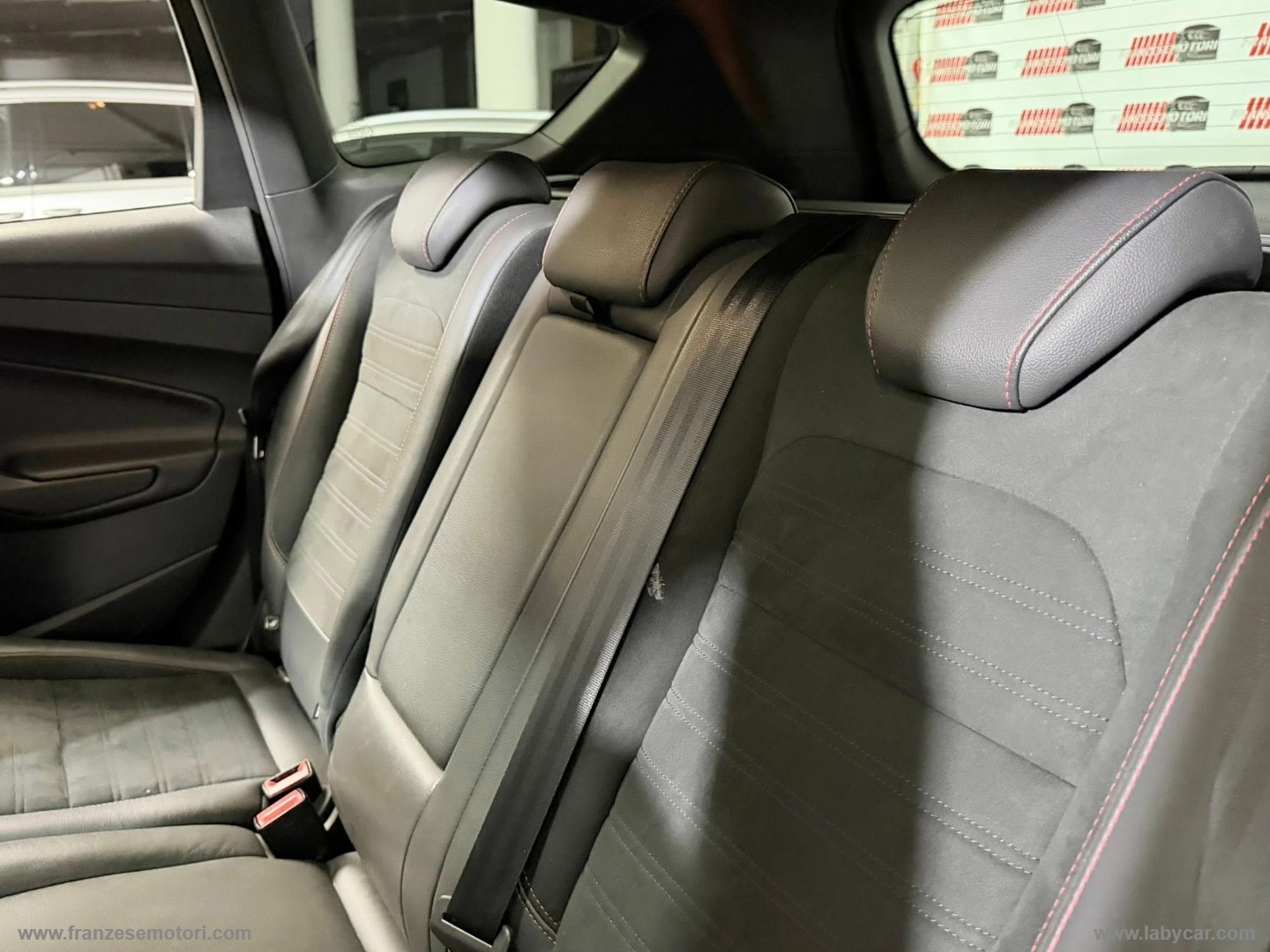 Kuga 2.0 TDCI 150CV S&S 2WD ST-Line Bus. KM CERTIFICATI - PROV. BO- ACCESSORIATA - immagine 24
