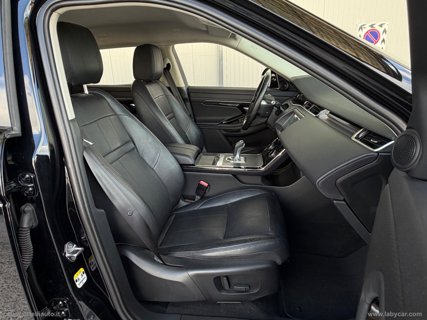 RR Evoque 2.0D 150 CV AWD Auto S - immagine 24