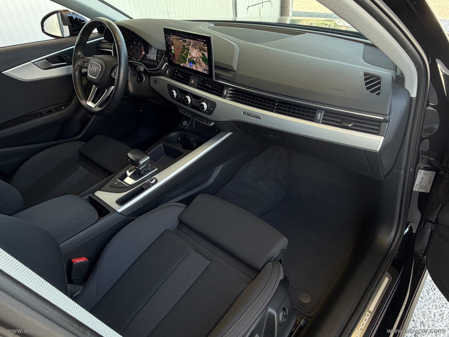 A4 allroad 40 TDI 204CV S tr. Business - immagine 24