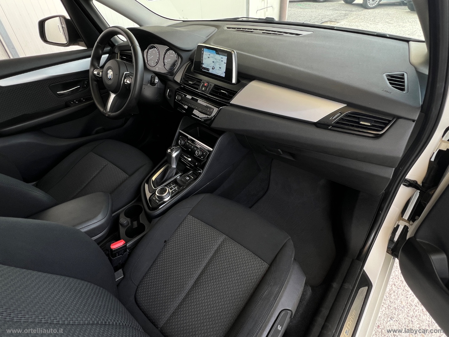 225xe Active Tourer iPerf.Advantage aut. - immagine 24