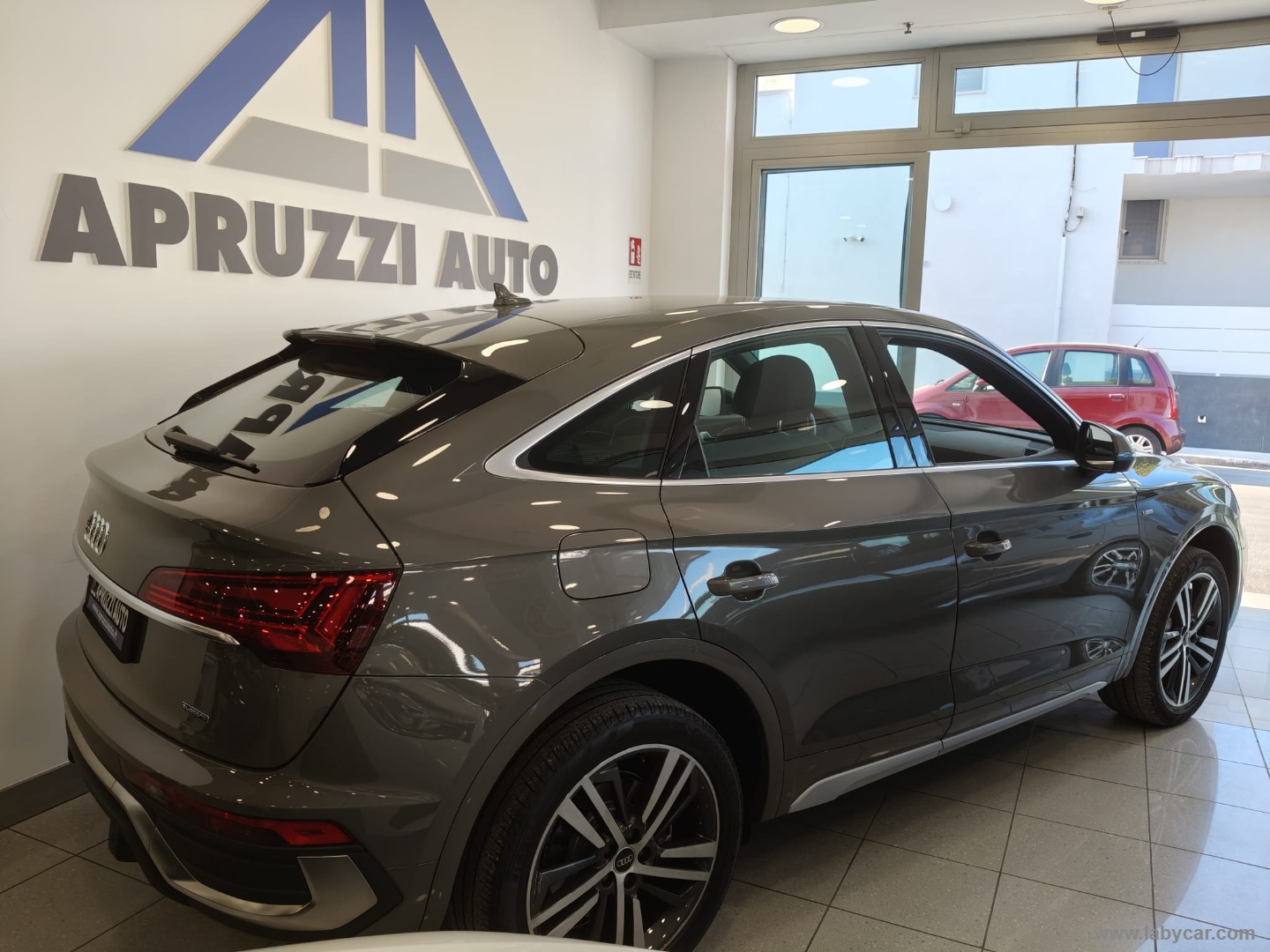 Q5 SPB 40 TDI quattro S tronic S line - immagine 24