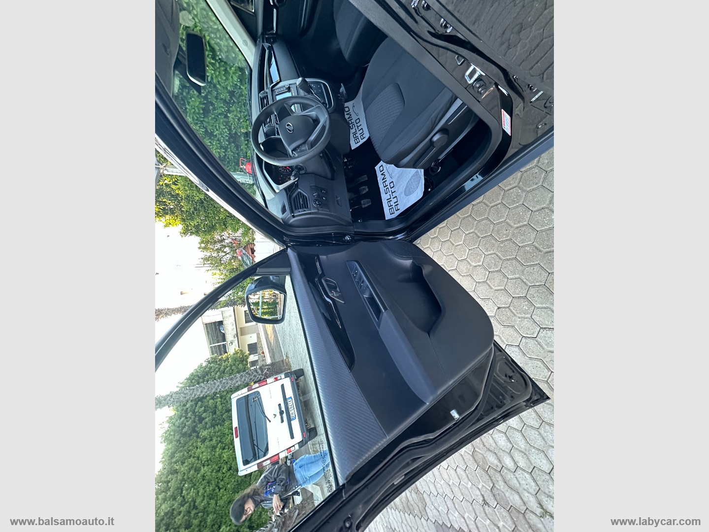 KUV100 1.2 VVT K8 - immagine 24
