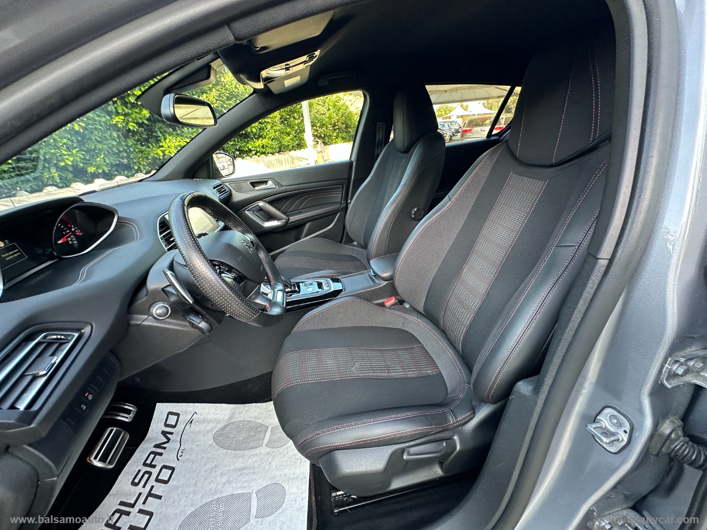308 BlueHDi 130 S&S EAT8 GT Line - immagine 24