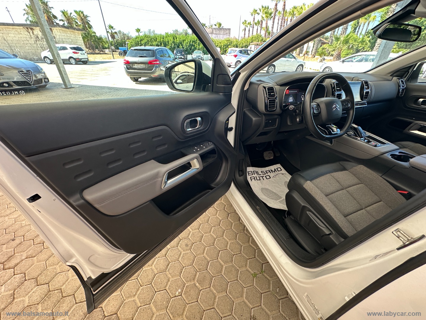 C5 Aircross BlueHDi 130 S&S EAT8 Shine - immagine 24