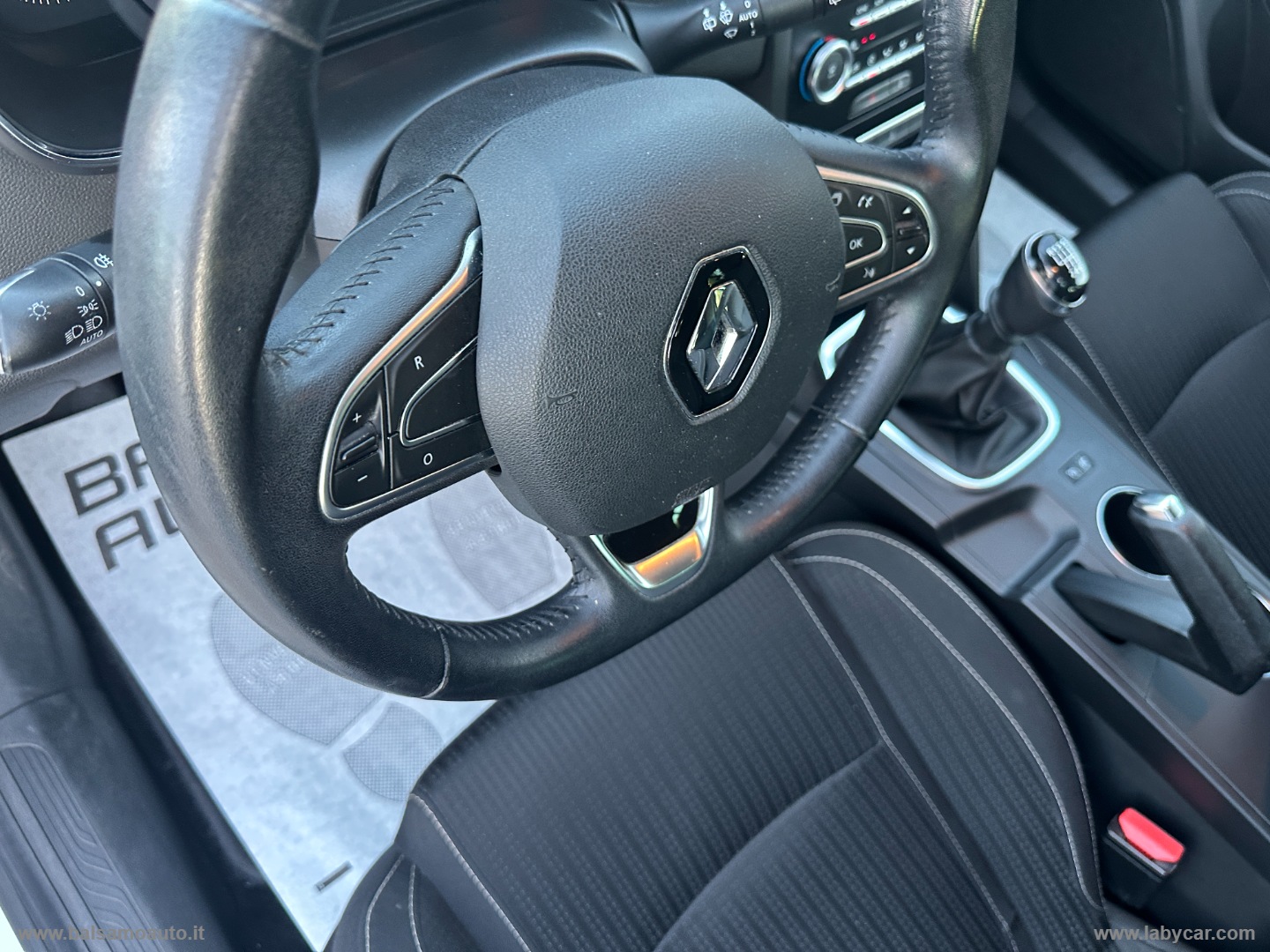 Mégane dCi 8V 110 CV Energy Intens - immagine 24