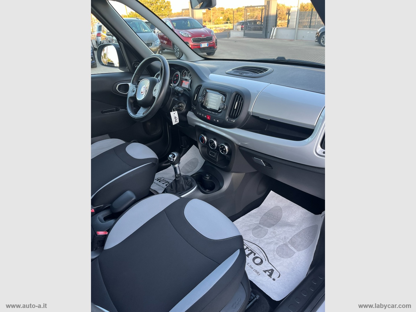500L 1.4 95 CV Lounge - immagine 24