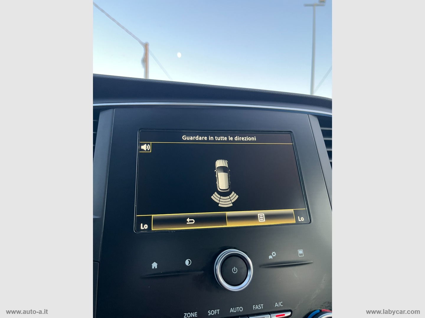Mégane 1.5 dCi 115 CV Business - immagine 24