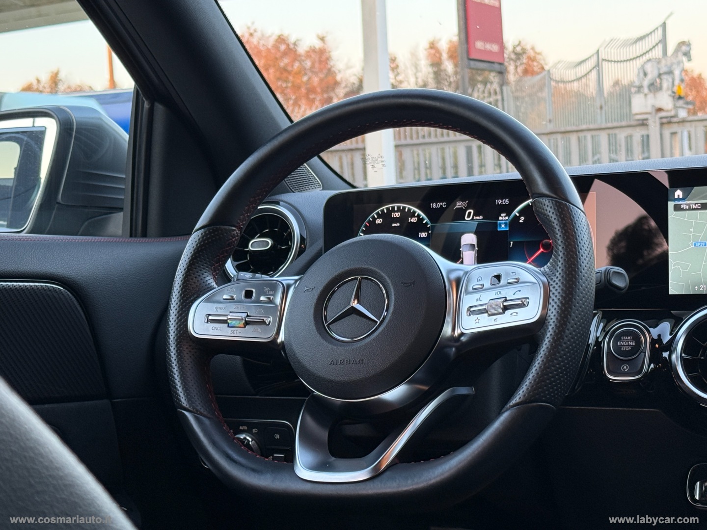 GLA 200 d Automatic Premium AMG - immagine 24