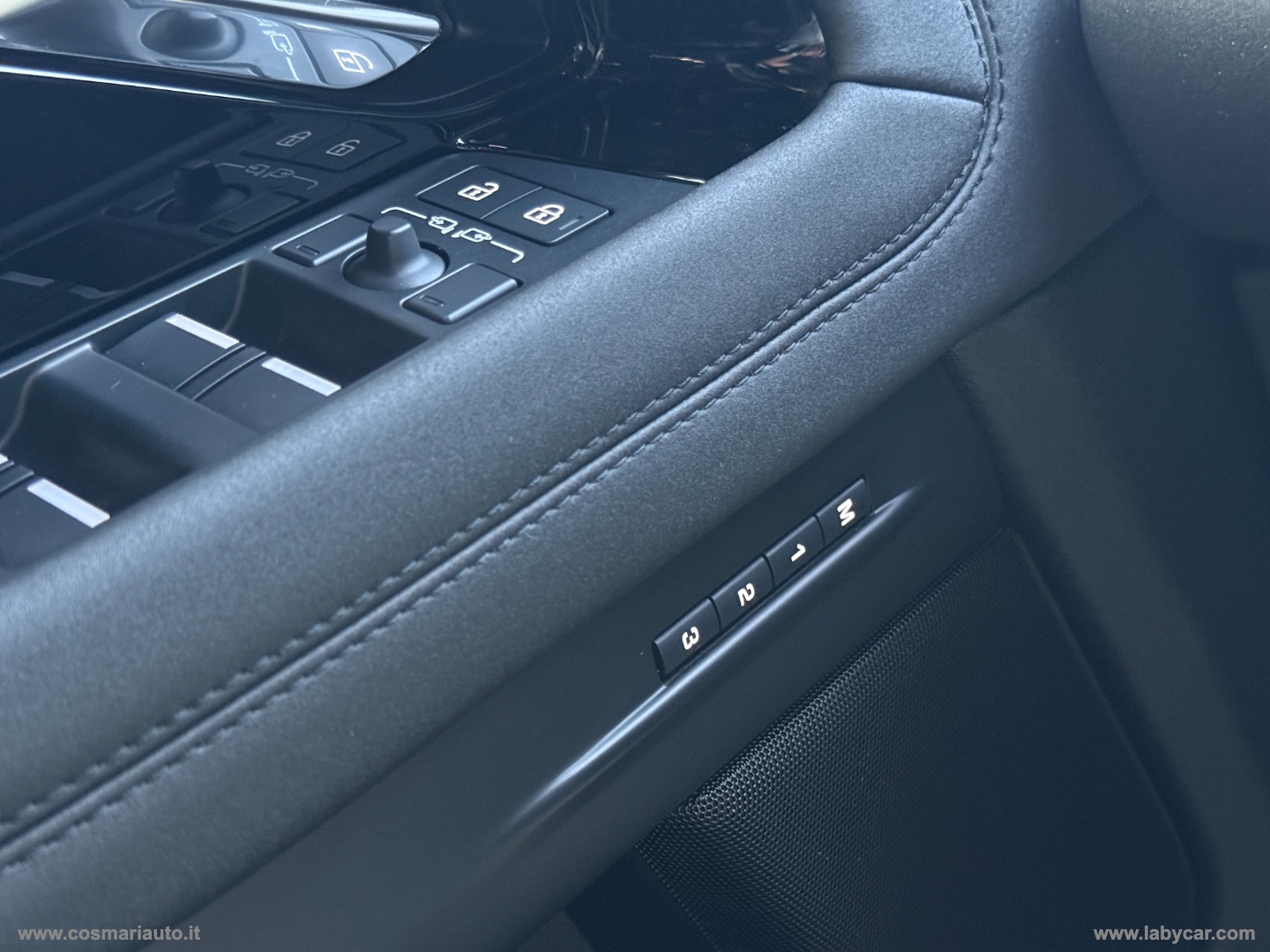 RR Evoque 2.0D I4 163 CV AWD Auto N1 - immagine 24