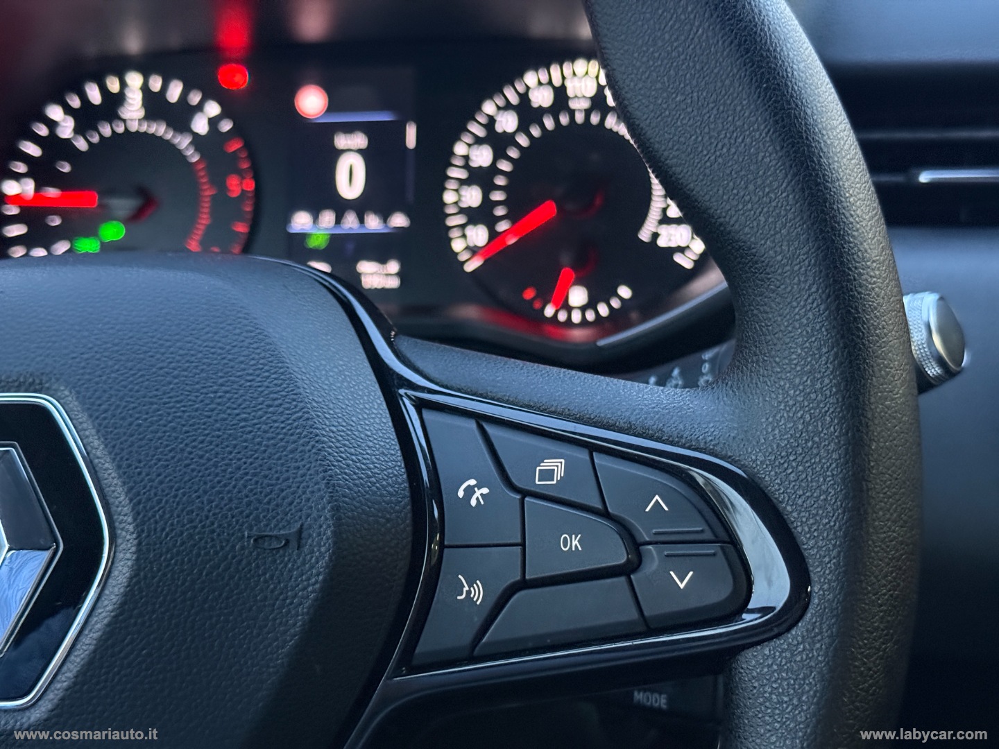 Clio Blue dCi 8V 85 CV 5p. Business - immagine 24